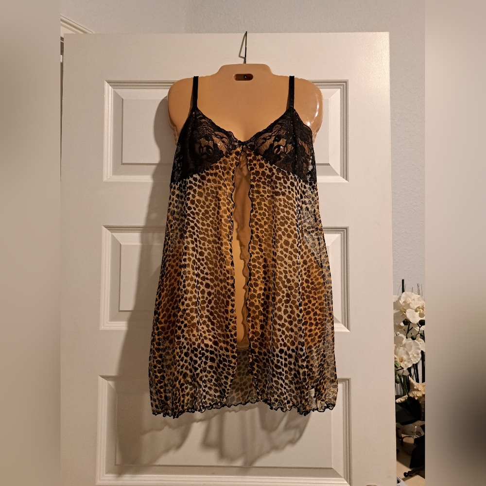 Victoria's Secret Black and Brown Animal Print Chemise